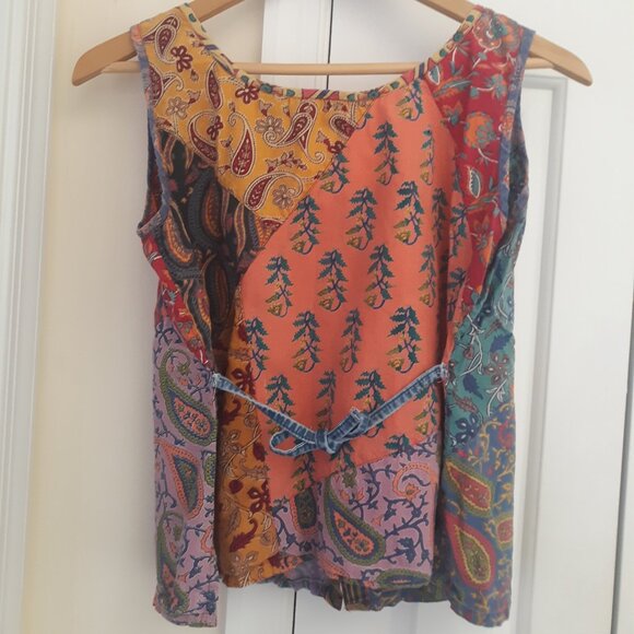 Patterned Tank Top - Picture 2 of 6